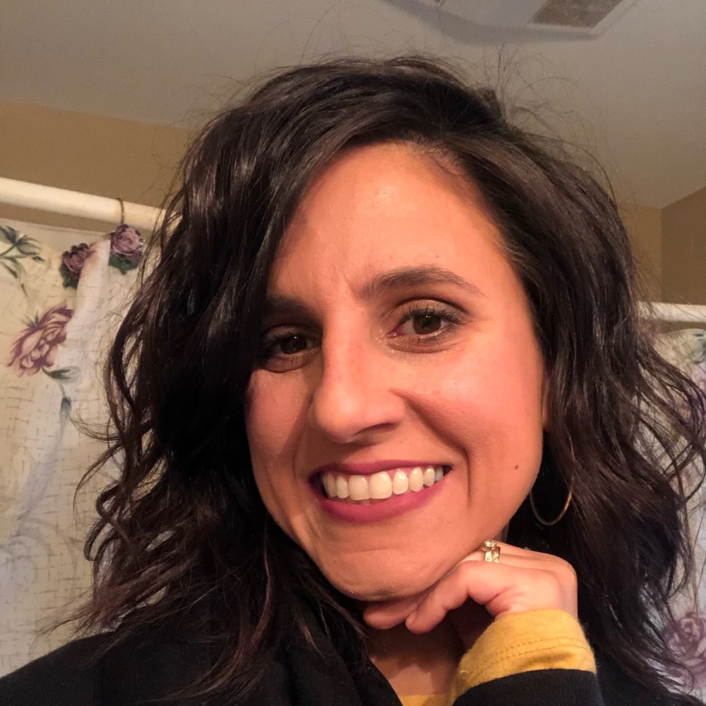 Meet your Posher, Denise